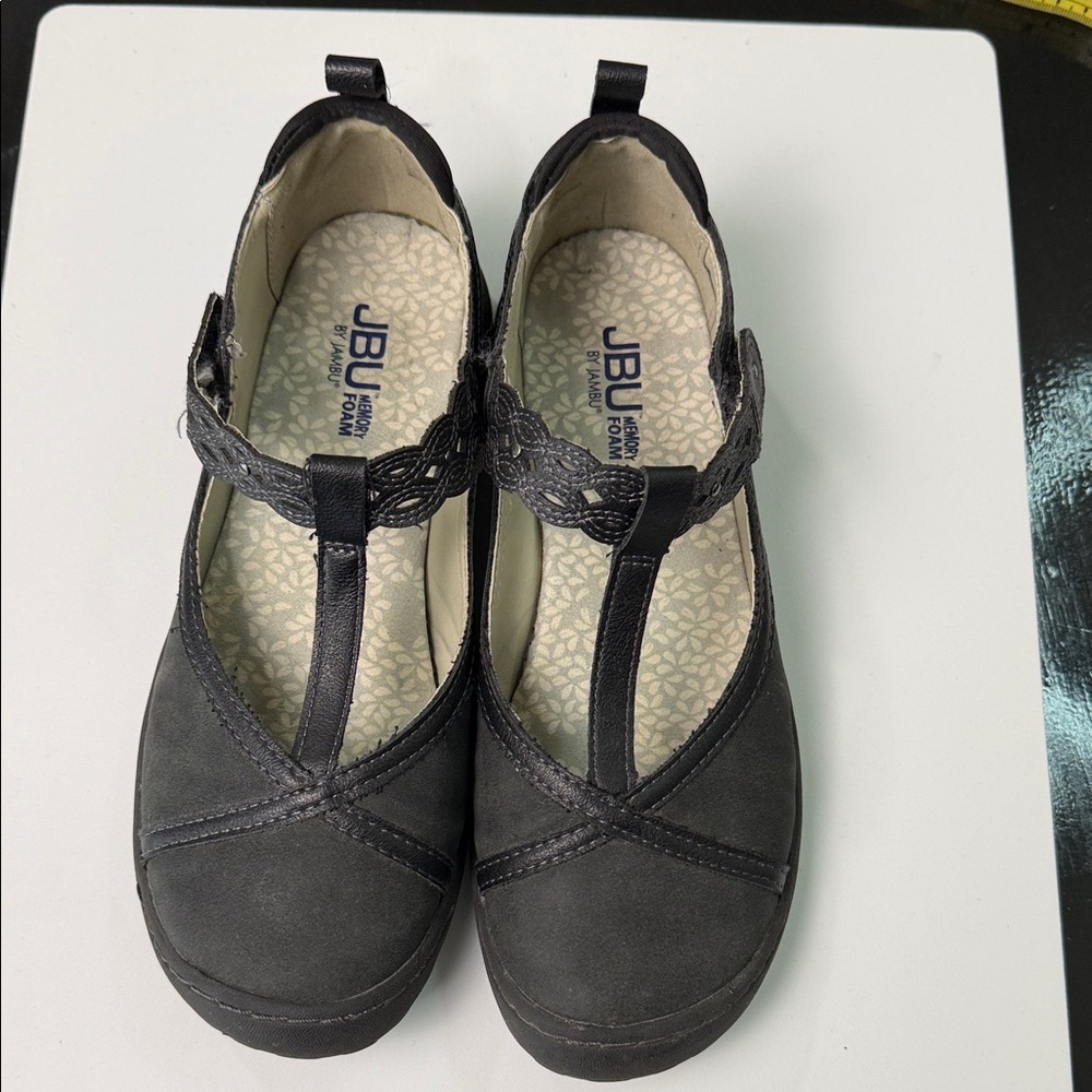 JBU Women's Black T-Strap Mary Jane Flats